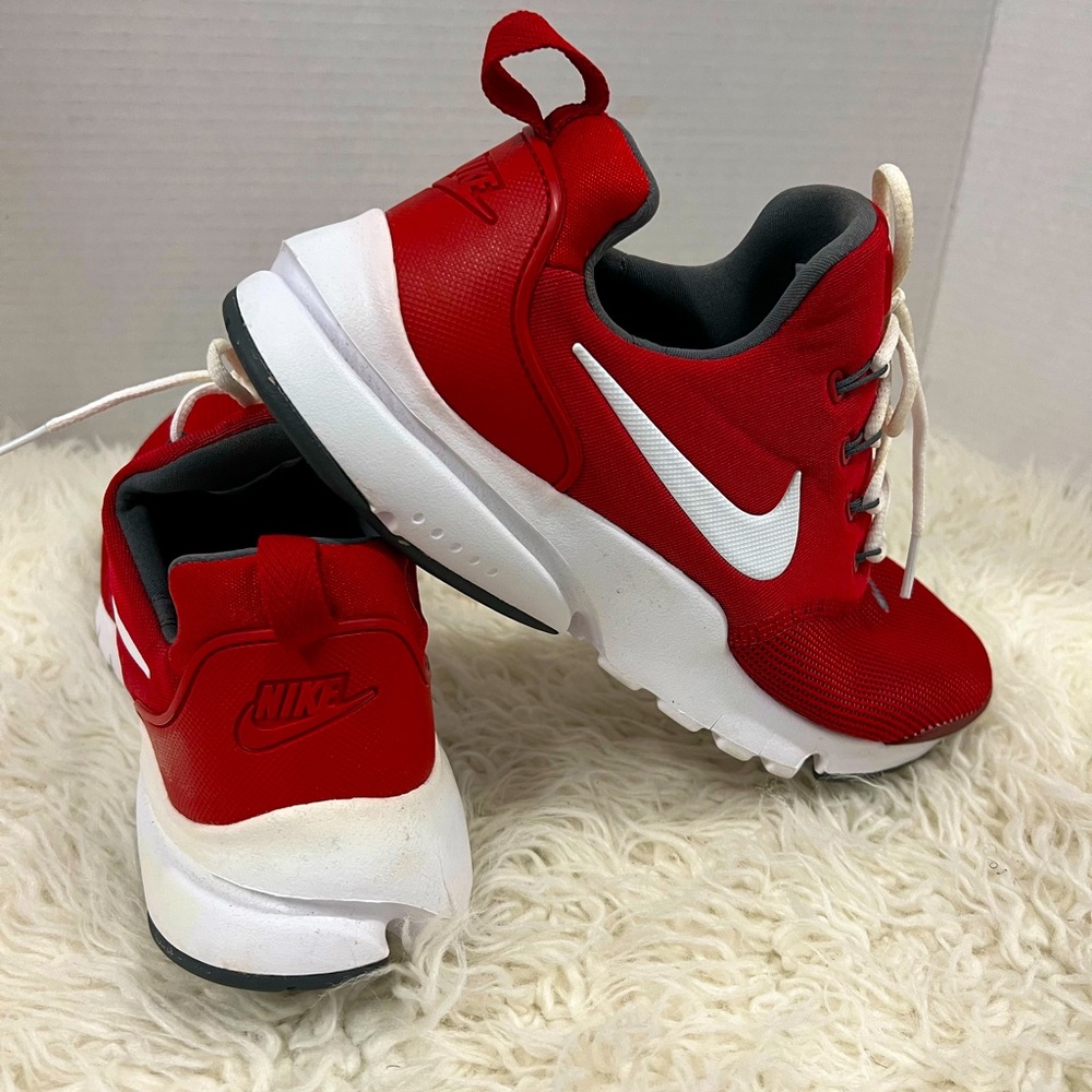 Nike Presto Fly Sneakers -SZ 7 Y- 8.5 W Nike